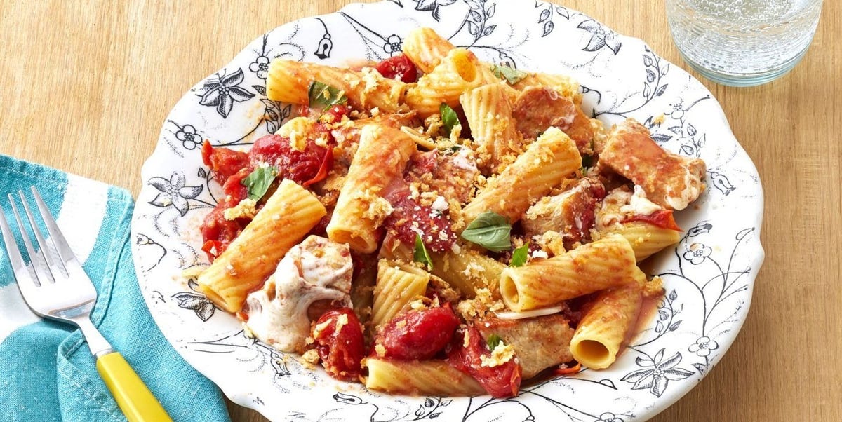 Caprese Chicken Pasta: Fresh Flavors, Classic Italian Twist